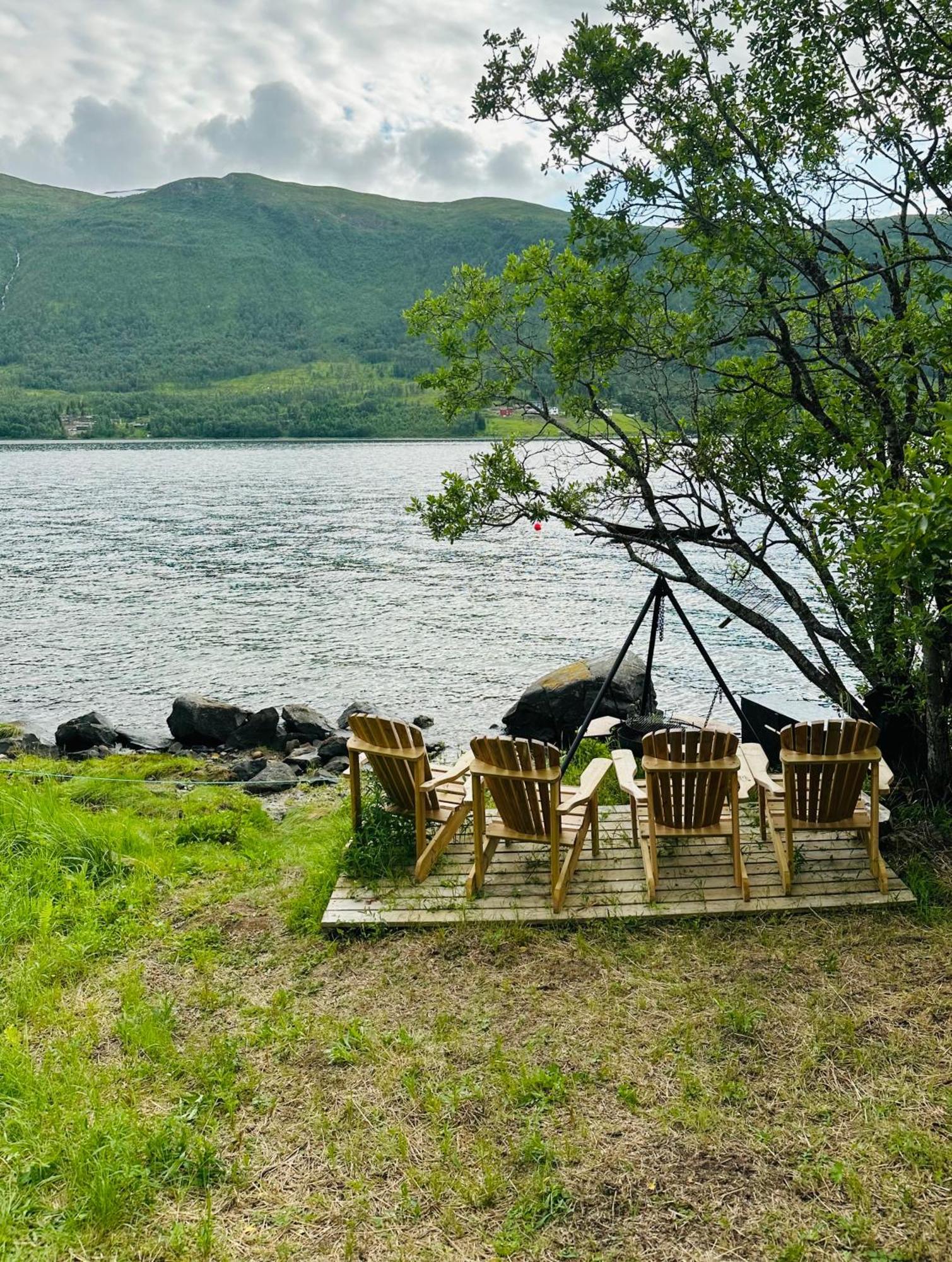 트롬쇠 Cozy Fjord Retreat With Firepit And Activities 아파트 외부 사진